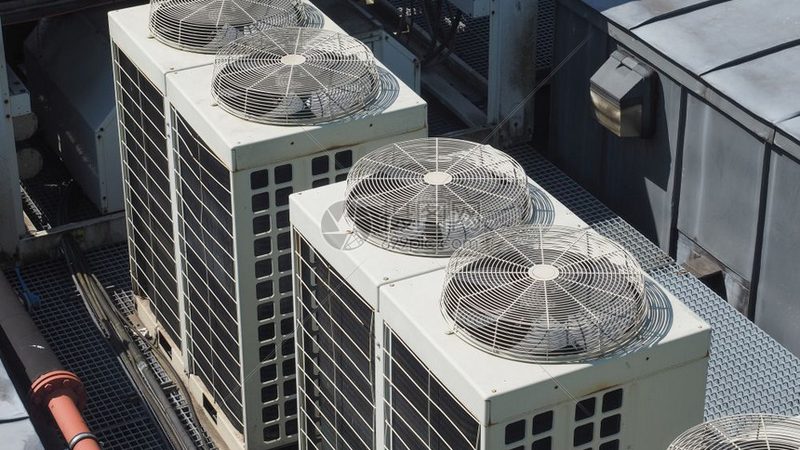 冷水机选型常翻车？从冷量计算到配置匹配的完整拆解